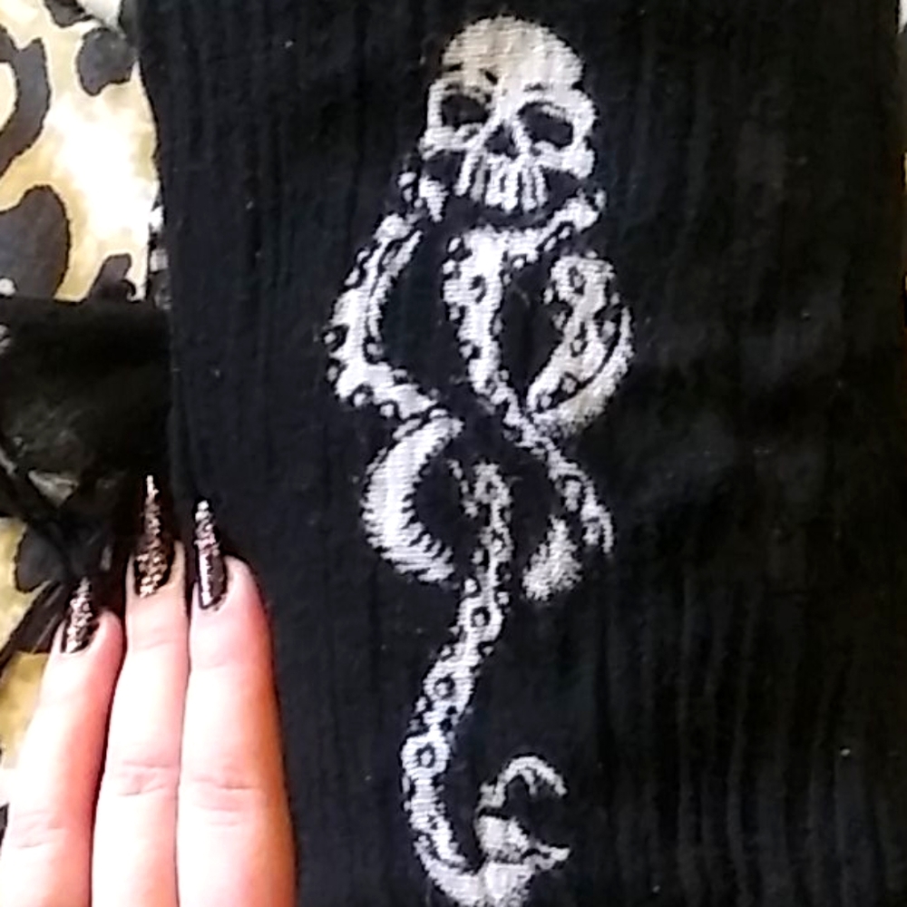Harry Potter "dark mark" print scarf